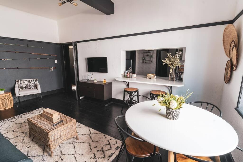 Cozy One-Bedroom In The Heart Of Sea Point Kapstaden Eksteriør billede